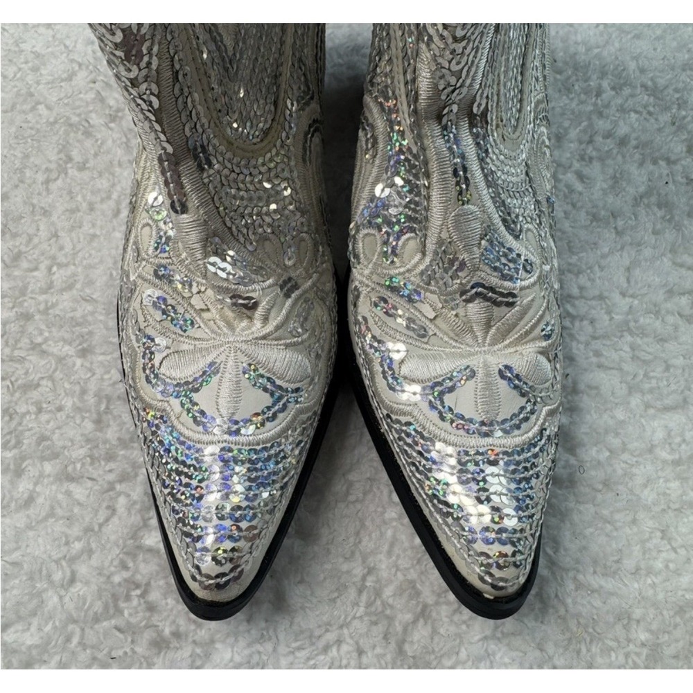 Helen & Heart Western Ankle Boots Womens 6 White‎ Iridescent Sequin Embroidered - Picture 4 of 6